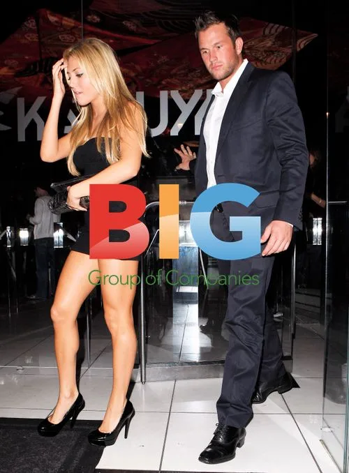 Doug Reinhardt and Cassie Scerbo on date