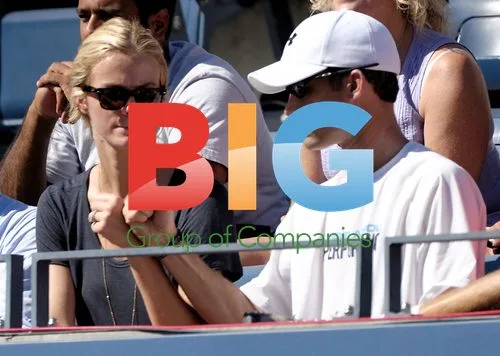 Brooklyn Decker at 2010 U.S. Open