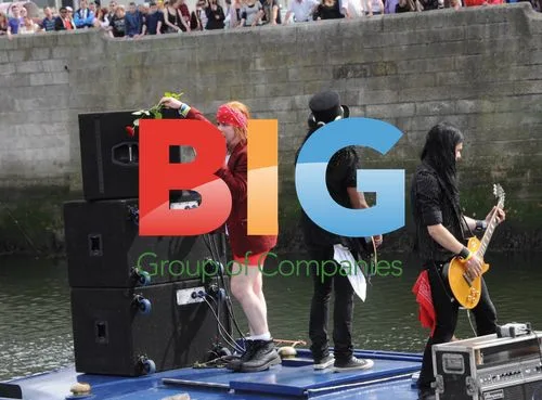 Rick Wakeman almost fell into the water
