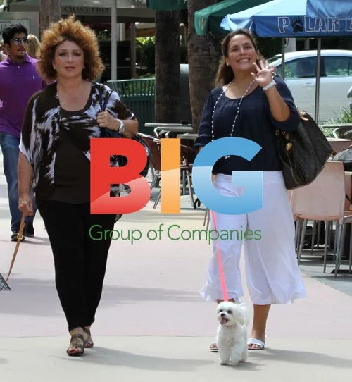 Angelica Vale and Family in Miami