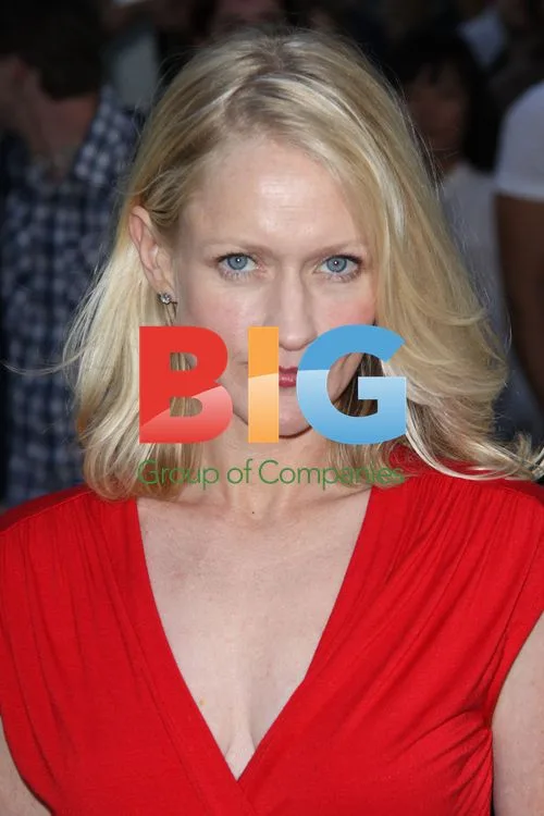 Paula Malcomson at Sons of Anarchy Premiere