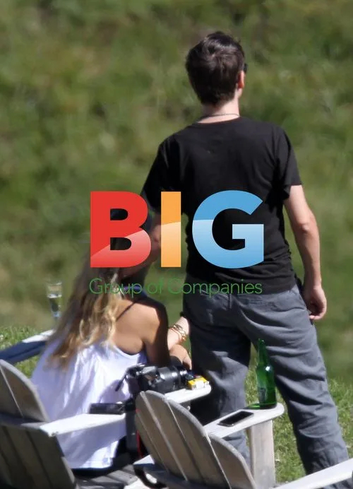 Kate Hudson and Matthew Bellamy in Swiss Alps