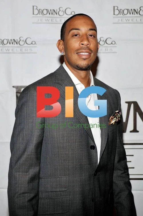 Ludacris Hosts Charity Fundraiser