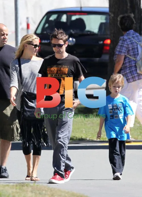 Kate Hudson and Muse's Matthew Bellamy bike ride