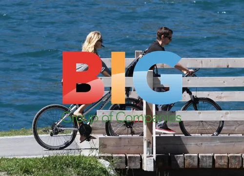 Kate Hudson and Matthew Bellamy on Swiss Alps Bike Ride
