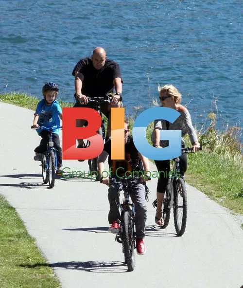 Kate Hudson and Muse's Matthew Bellamy bike ride in Swiss Alps