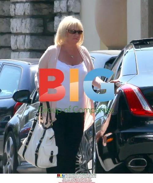 Richard Madeley and Judy Finnigan on Holiday in France