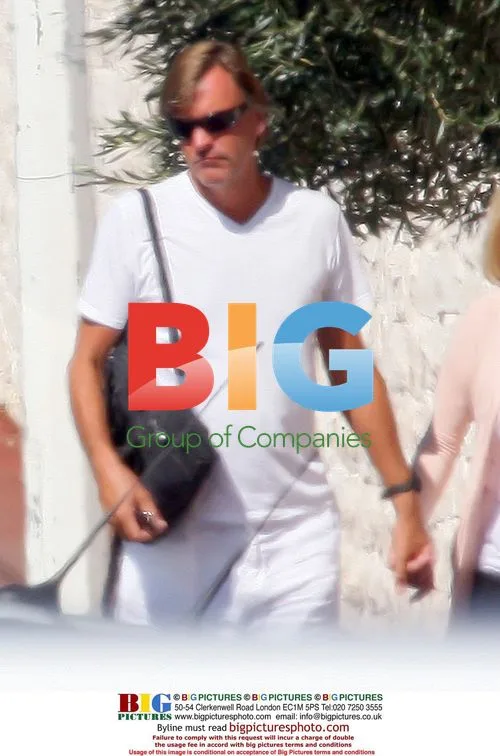 Richard Madeley and Judy Finnigan on Holiday