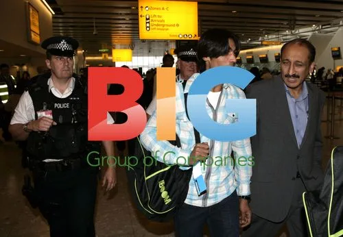 Pakistan Cricket Team Arrives in London