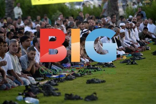 Hamas Leader Speaks at Eid al-Fitr Prayer in Gaza