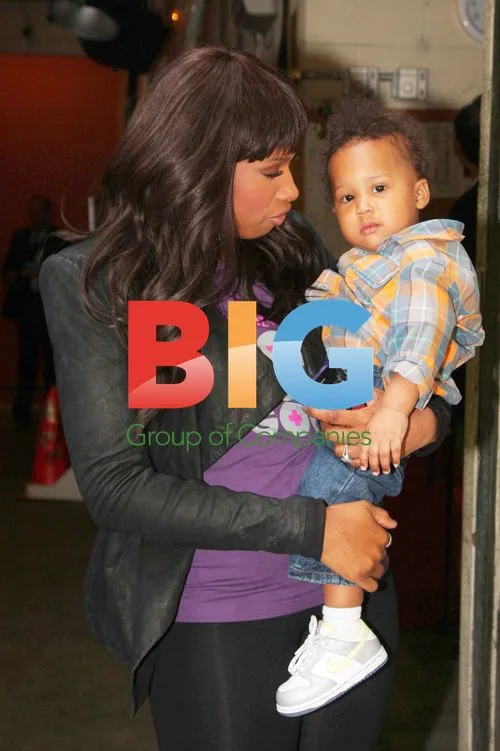 Jennifer Hudson and son on Regis & Kelly set