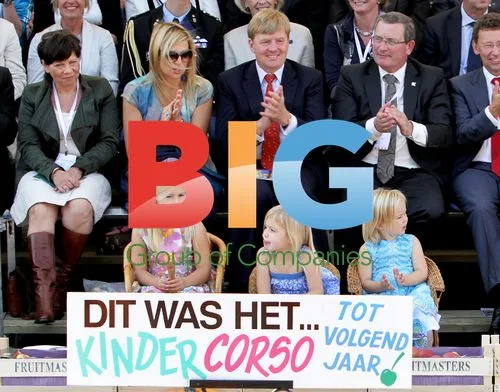 Dutch Royals at Fruit Corso Parade