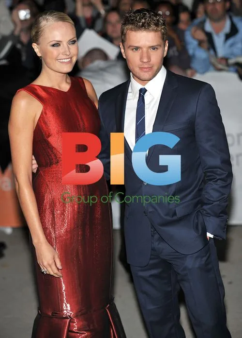 Malin Akerman and Ryan Phillippe at 'Bang Bang Club' Premiere