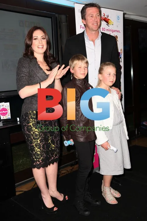 Glenn McGrath & Sara Leonardi Launch WII Party
