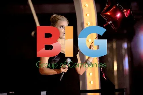 Jessica Simpson Launches "Find Your Magic" Campaign