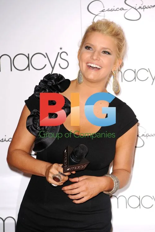 Jessica Simpson Launches "Find Your Magic" Campaign