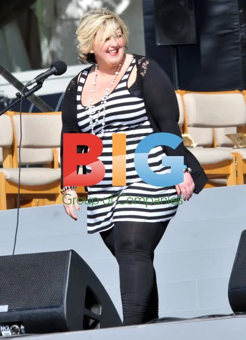 Michelle McManus Performs for Pope Visit