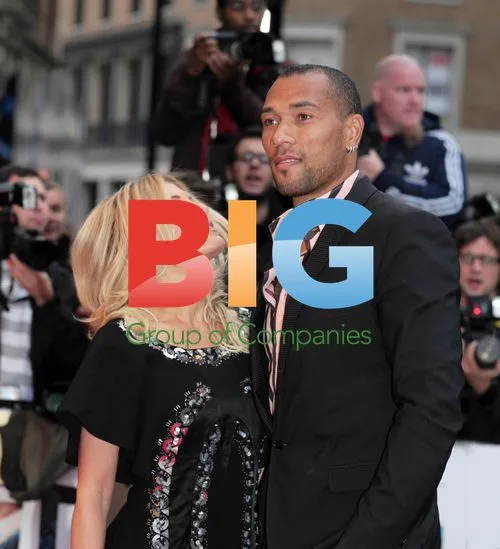 Hoffit Golan and John Carew at UK Premiere