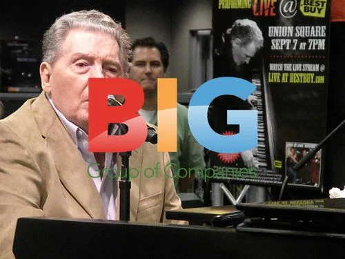 Jerry Lee Lewis performs at Best Buy