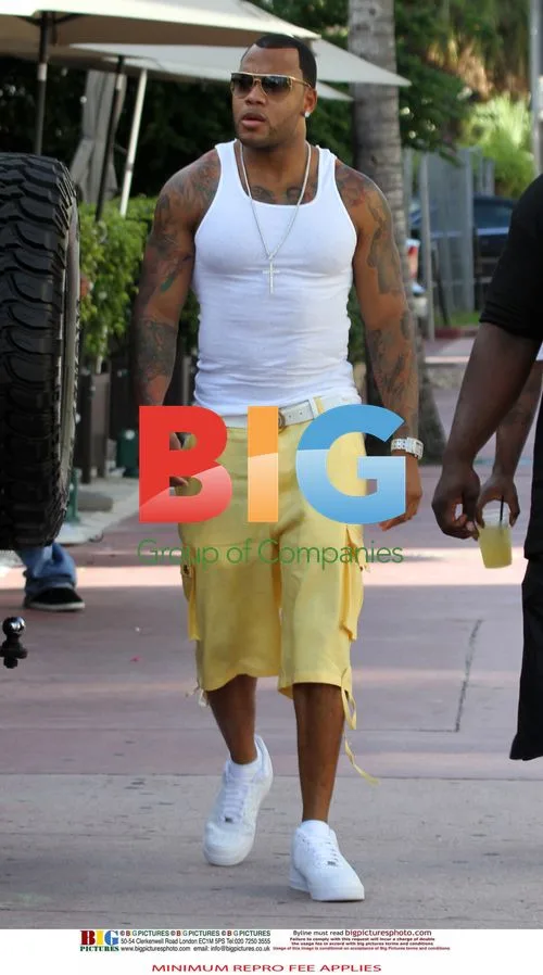 Flo Rida films music video in Miami