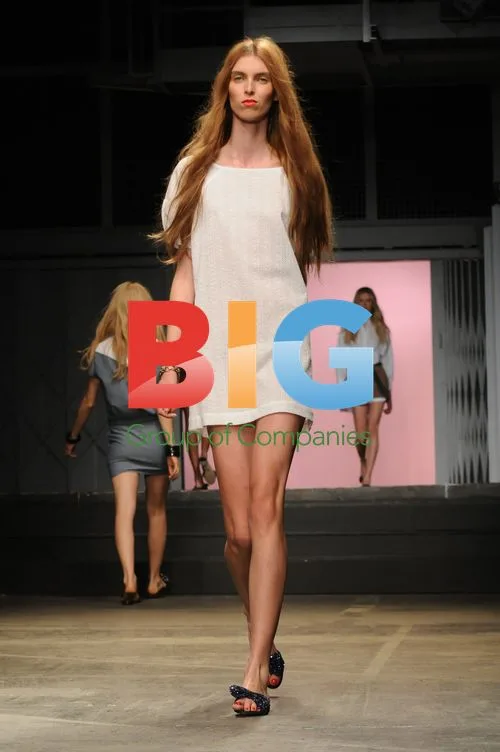 Sienna and Savannah Millers Fashion Show