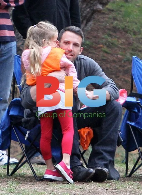 Jennifer Garner, Ben Affleck and daughters at soccer practice