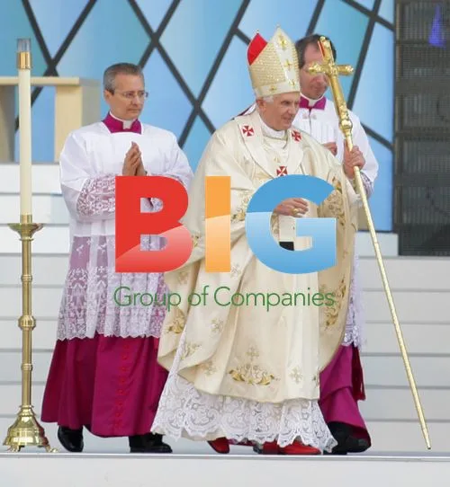 Pope Leads Beatification Mass for Cardinal Newman