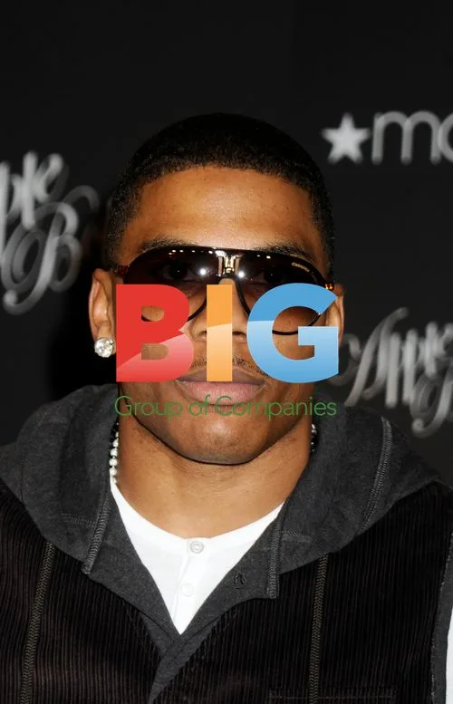 Nelly Showcases Apple Bottoms Collection