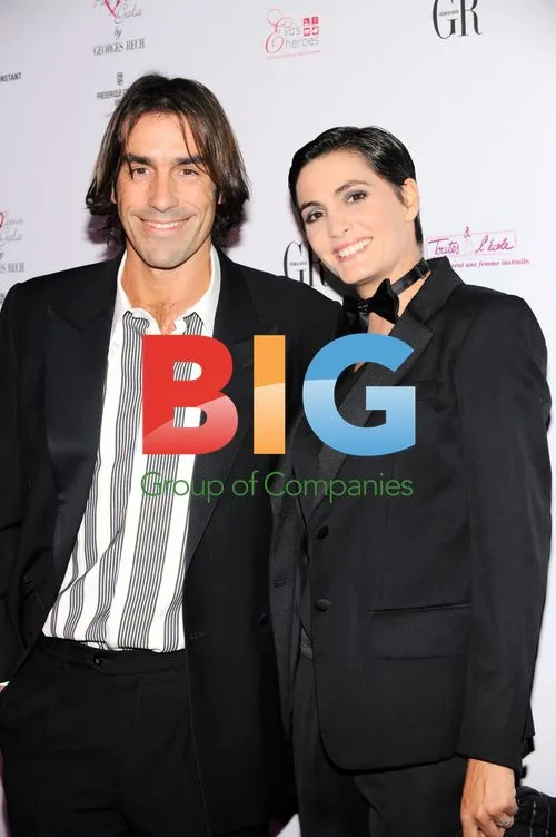 Celebs Arrive at 2010 Par Coeur Gala in Paris