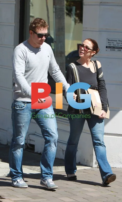 Kate Ritchie and Stuart Webb Shop in Sydney