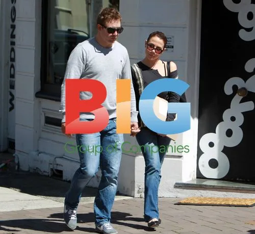 Kate Ritchie and Stuart Webb Shop in Sydney