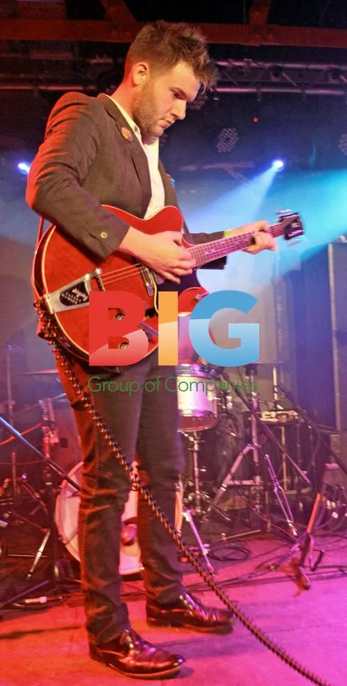 Liam Frost Live Performance