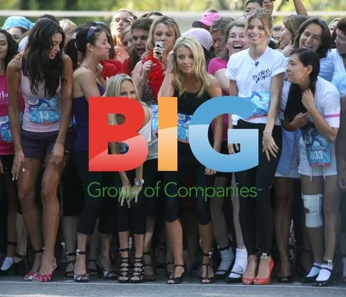Kelly Ripa, Kristen Chenoweth, and AnnaLynne McCord at High Heel-a-thon