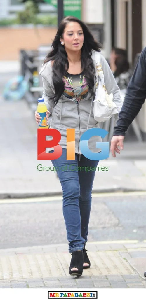 N-Dubz Arrive at Radio One