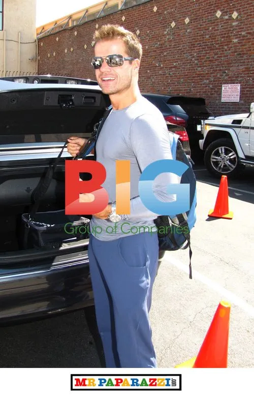 Louis Van Amstel Leaves DWTS Rehearsal