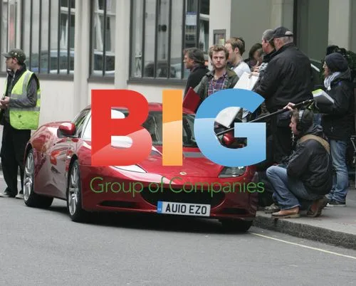 Dev Patel Filming Advert in London