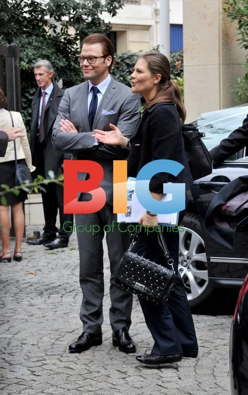 Victoria of Sweden and Daniel Westling arrive in Paris