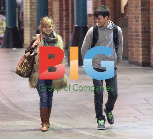 Tina O'Brien and Jared Murillo Leave Nandos
