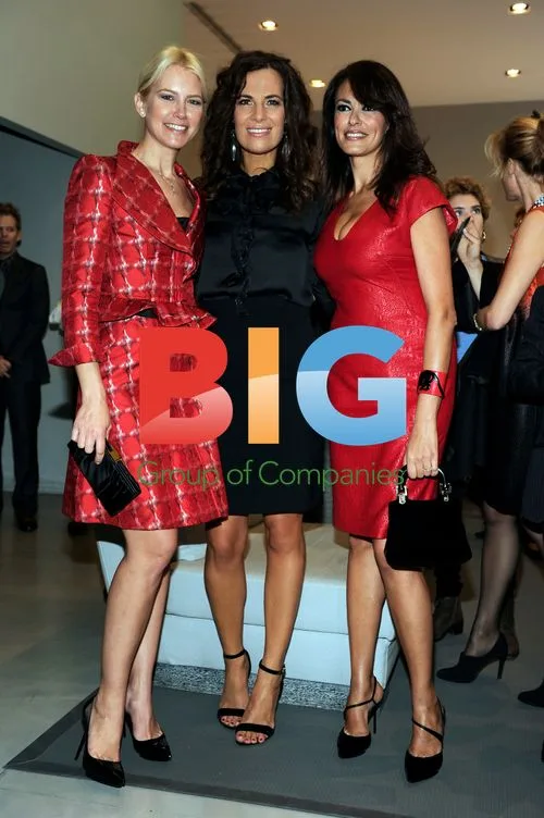 Emporio Armani Womenswear Milan 2011 Show