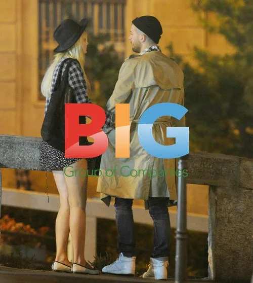 Mischa Barton and DJ Ali Love Share PDA in Milan