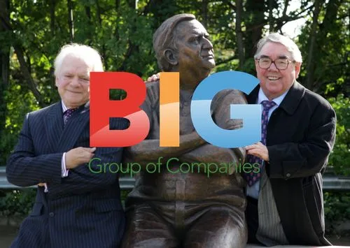 Ronnie Corbett and David Jason at Ronnie Barker statue unveiling