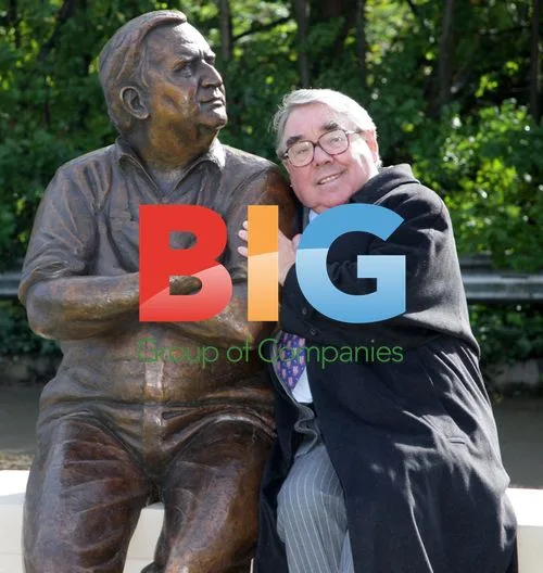Ronnie Corbett and David Jason at Ronnie Barker Statue Unveiling