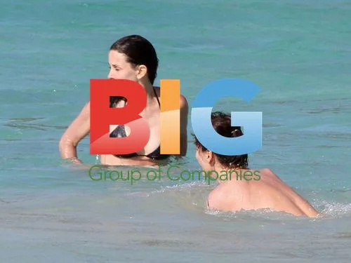 Courteney Cox and Josh Hopkins on Saint Barthelemy Beach
