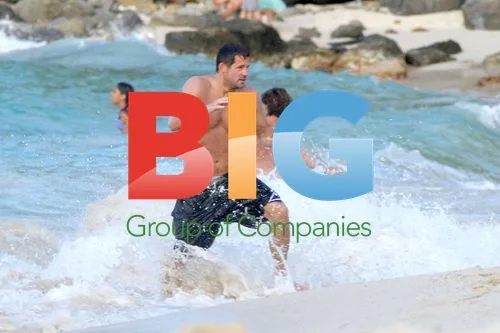 Courteney Cox and Josh Hopkins in Saint Barthelemy