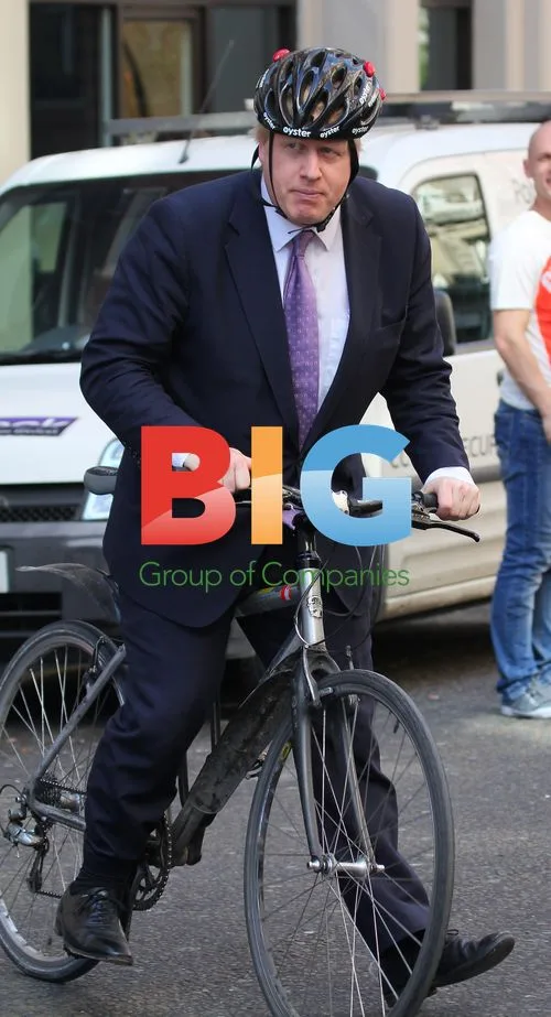 Boris Johnson leaves bike unlocked at hotel