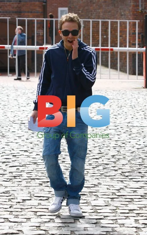 Jack Shephard Returns to Coronation Street Set