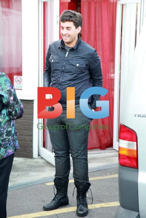 Arg Spotted Leaving Filming