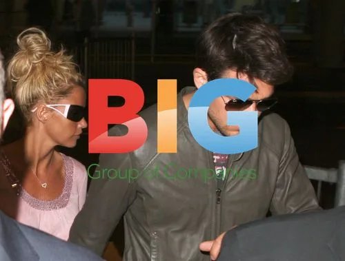 Jordan Price and Leandro Penna at UK Airport