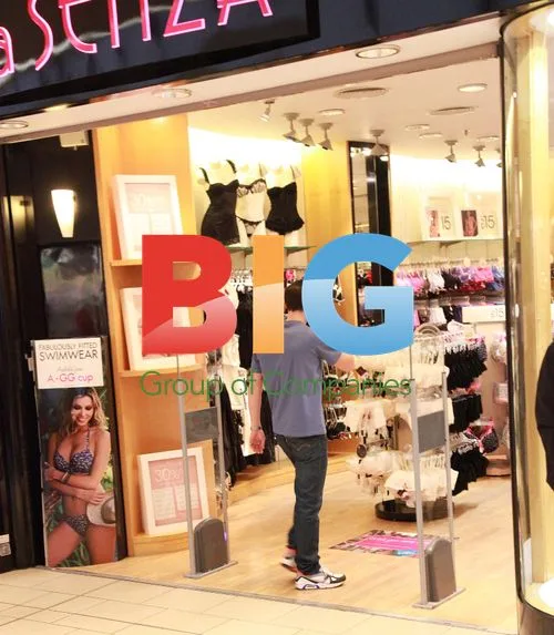 Kirk Norcross Underwear Shopping at La Senza