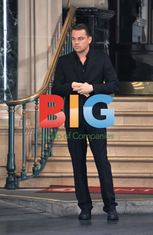 Leonardo DiCaprio Filming Cell Phone Commercial in Paris